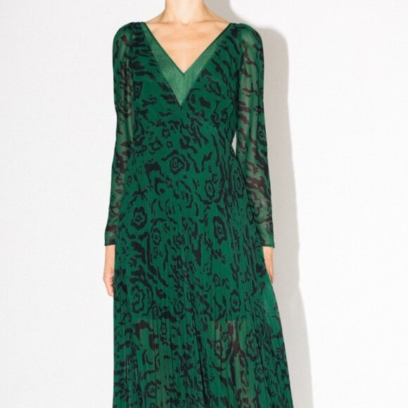 Self-Portrait NWT Green Leopard Chiffon Maxi Dress Long Sleeve Pleated Gown 4 - Picture 1 of 13